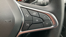 Renault Captur 1.3 TCE 140 Iconic 5dr Petrol Hatchback